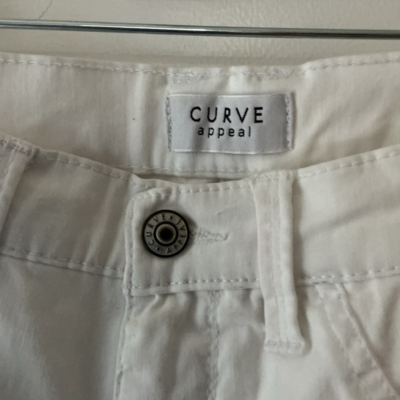 Curve Appeal White Jeans - Picture 2 of 4